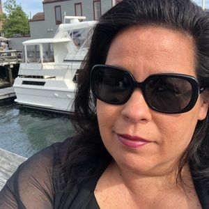 Meet your Posher, Lynn